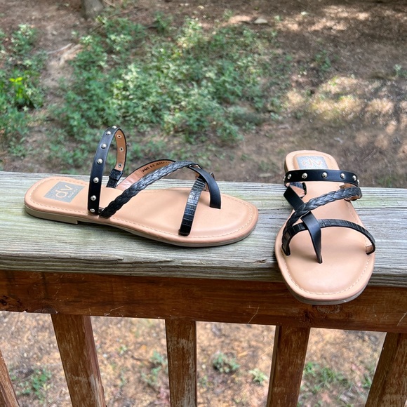 NWT DV by Dolce Vita Strappy Jessa Thong Sandal  size 6.5 - Picture 4 of 12